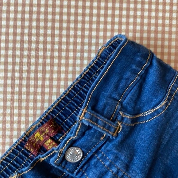7 for all Mankind toddler denim stretchy jeans. Size 18 Months - Picture 4 of 9